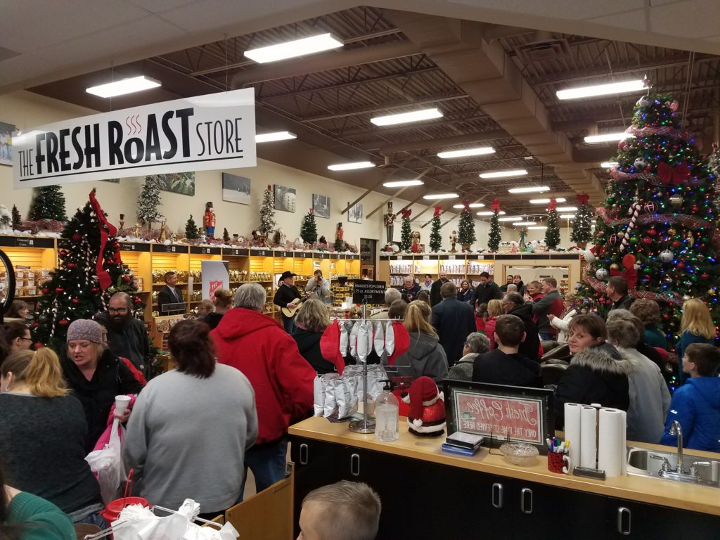 Christmas Shoppers @ the Fresh Roast Store